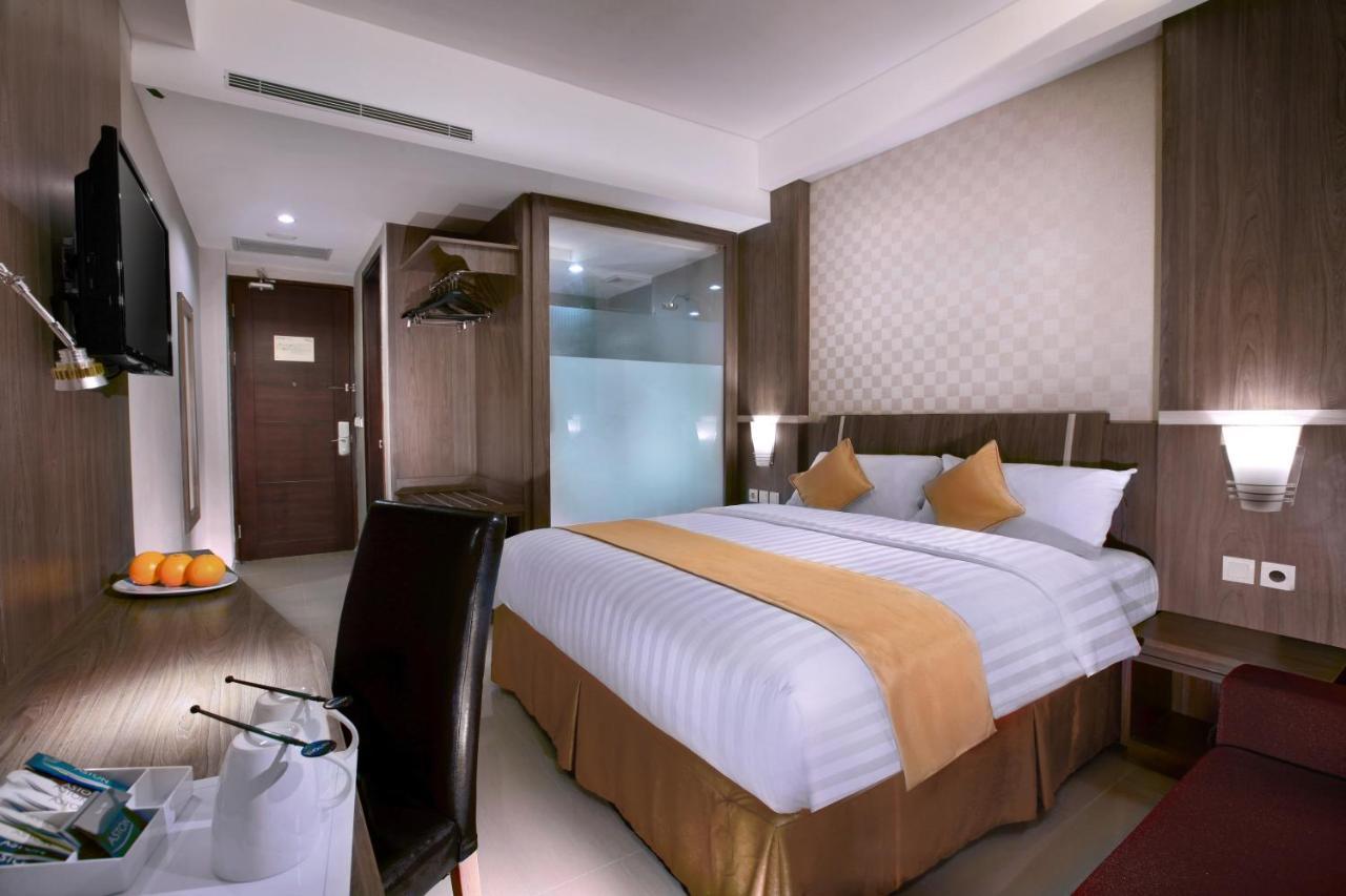 Aston Lampung City Hotel Bandar Lampung Exterior foto
